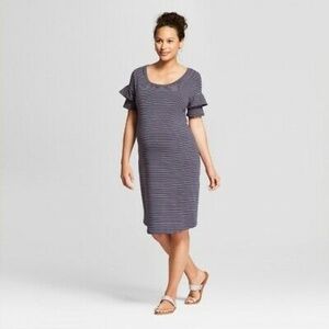 Ingrid & Isabel T Shirt Maternity Dress Striped M